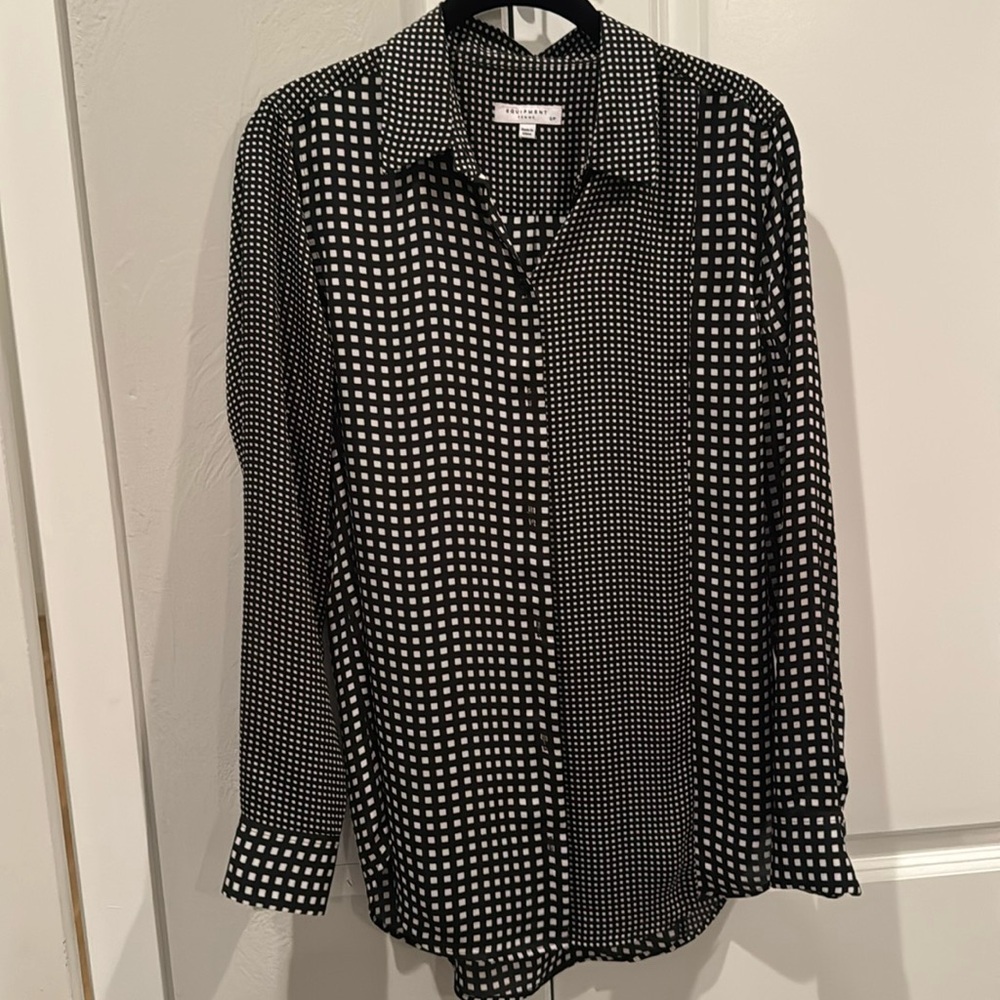 NWOT checkered button up blouse
